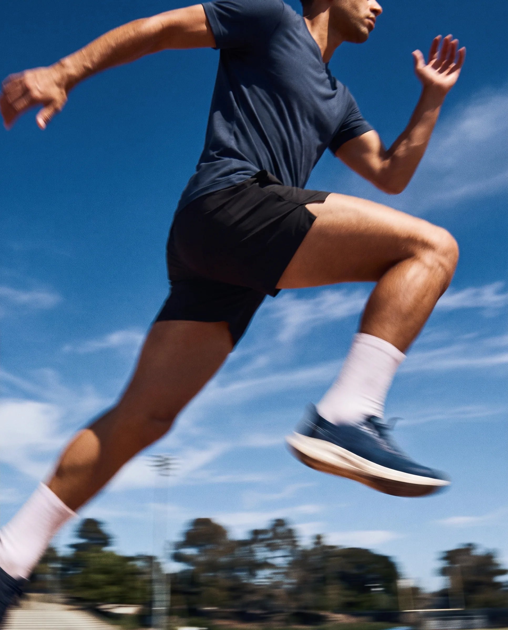 AirPace™ Performance V-Neck Tee