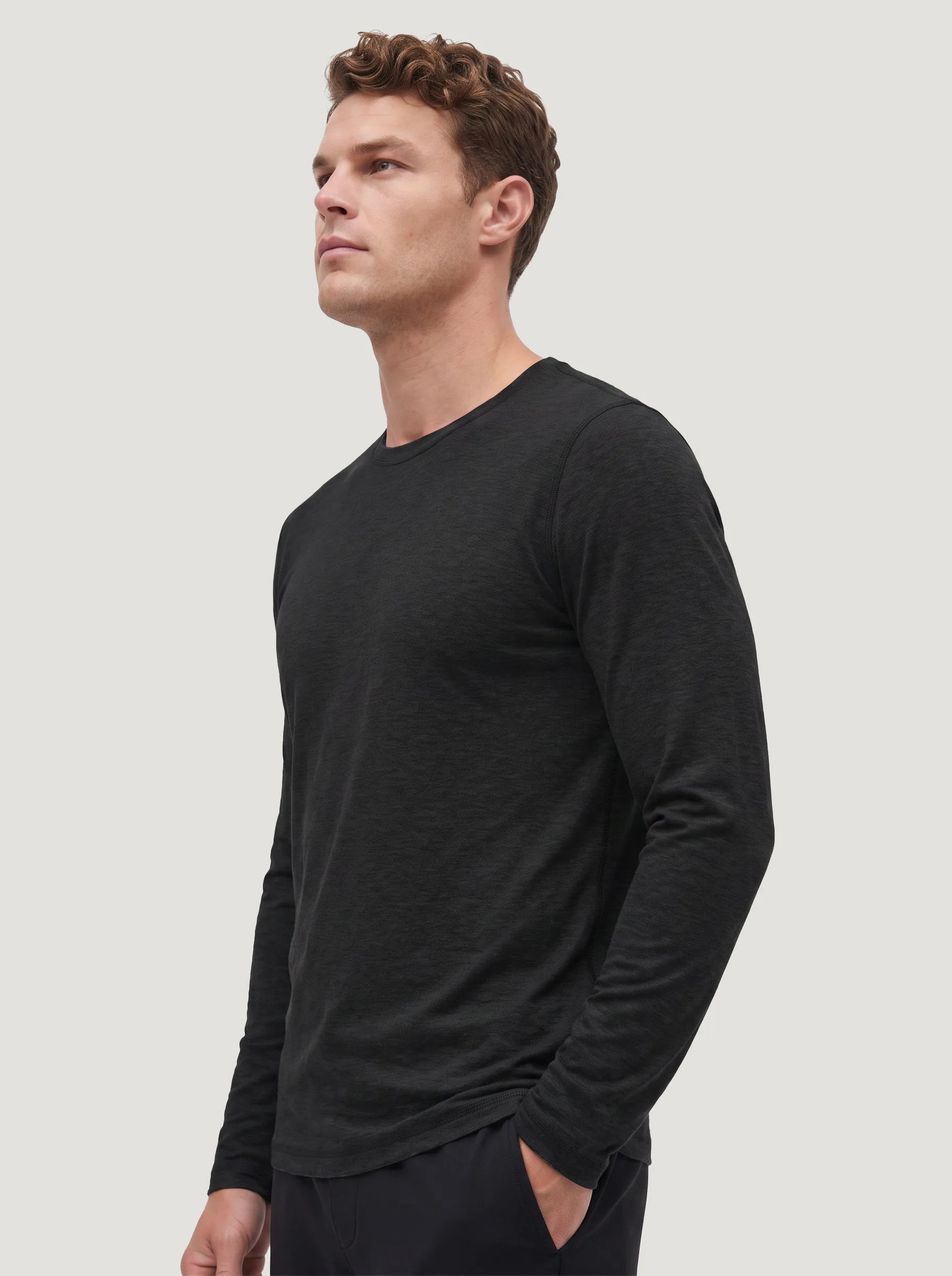 Camiseta de manga larga y cuello redondo FlowBlend™ Active