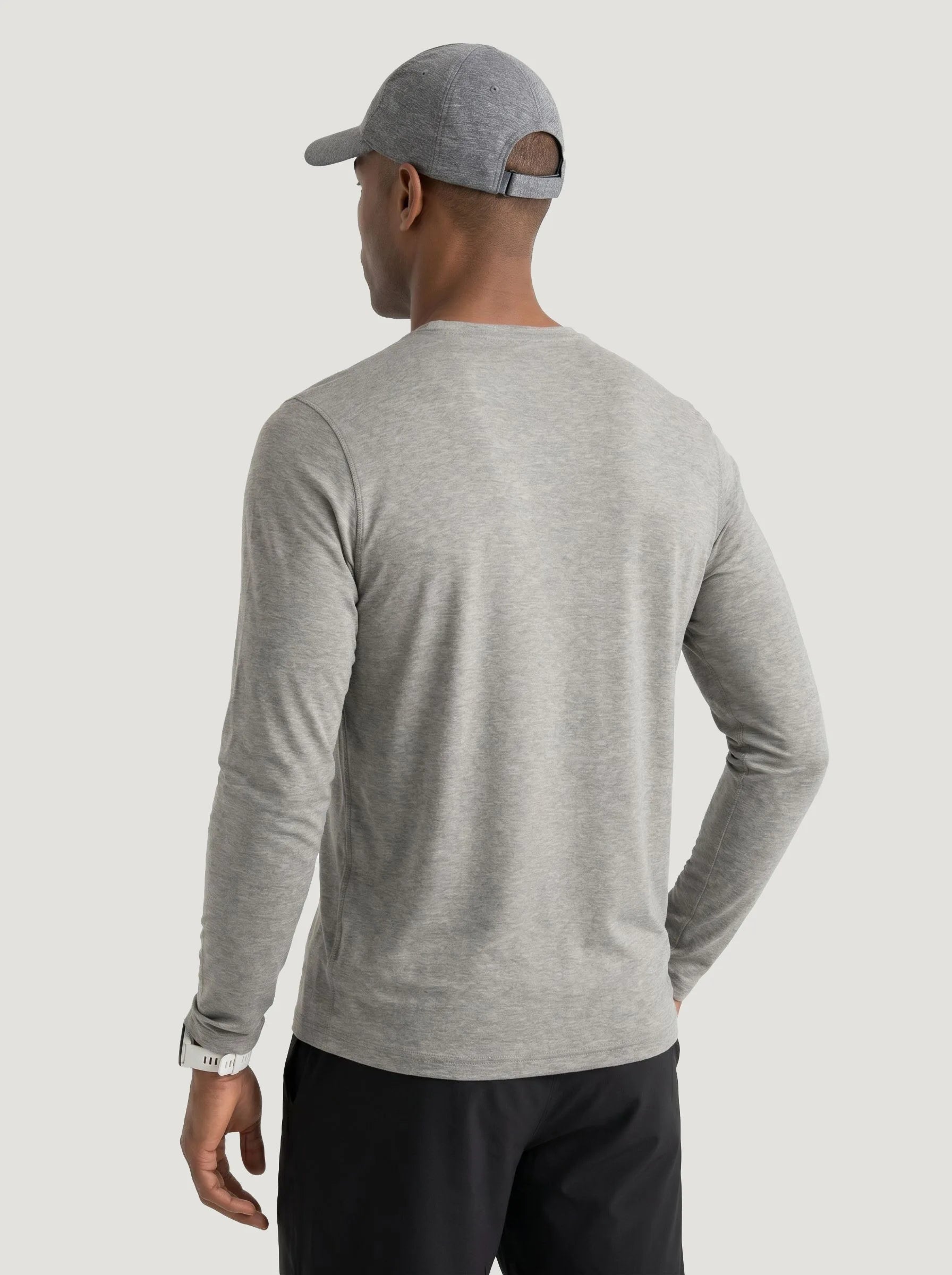 Camiseta de manga larga y cuello redondo AirPace™ Performance