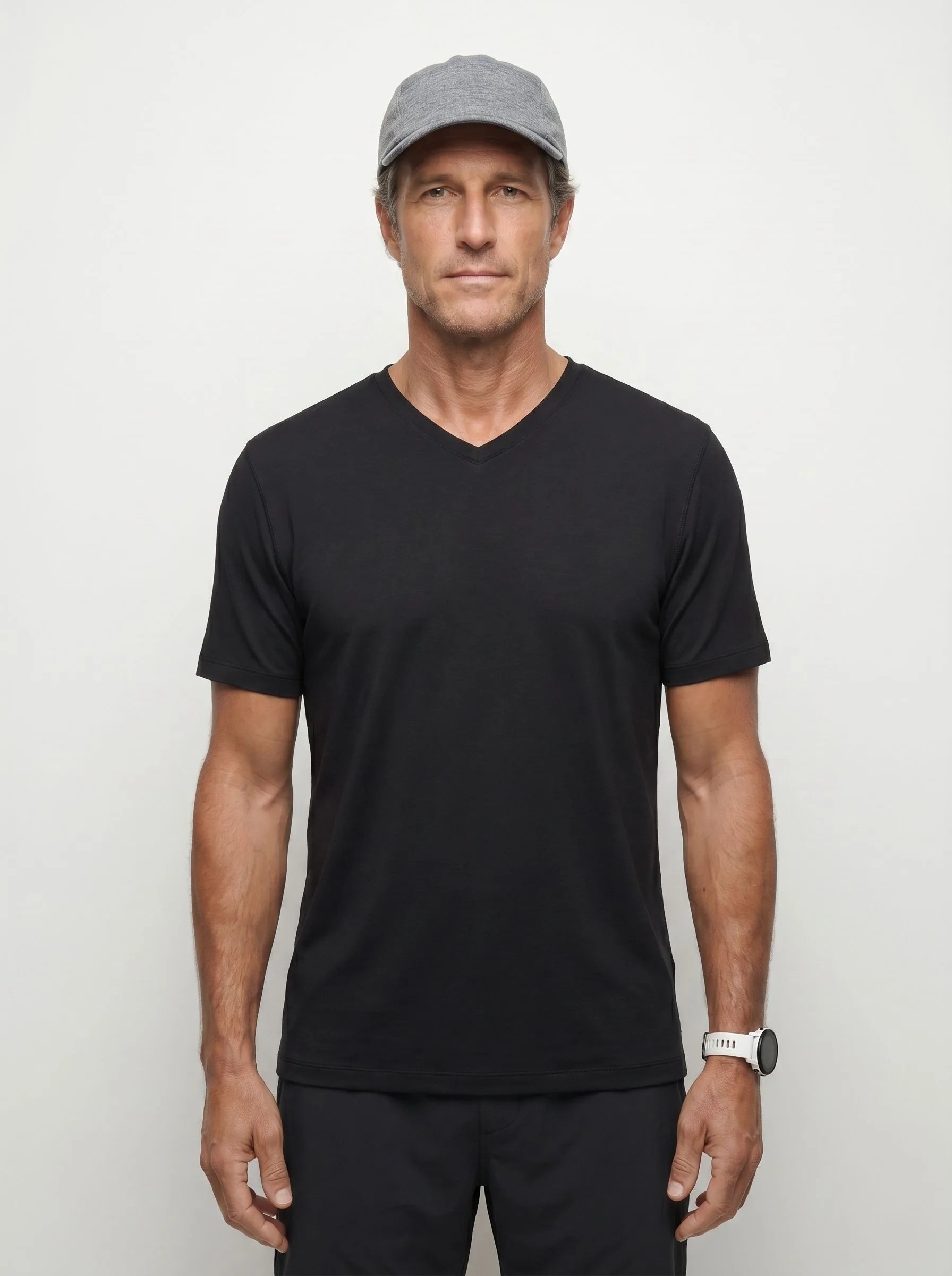 AirPace™ Performance V-Neck Tee